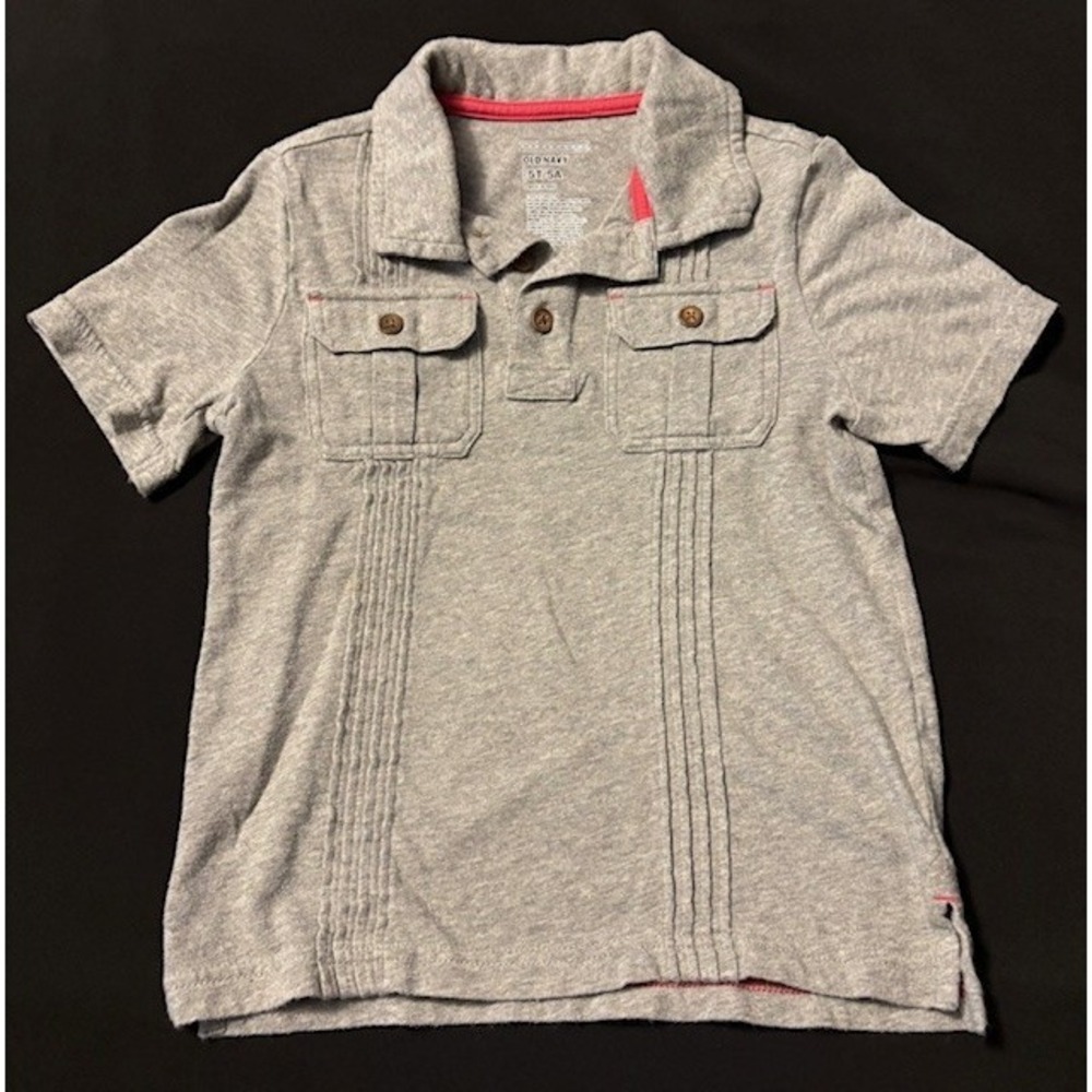 Old Navy light gray polo shirt with pockets, toddler size 5T